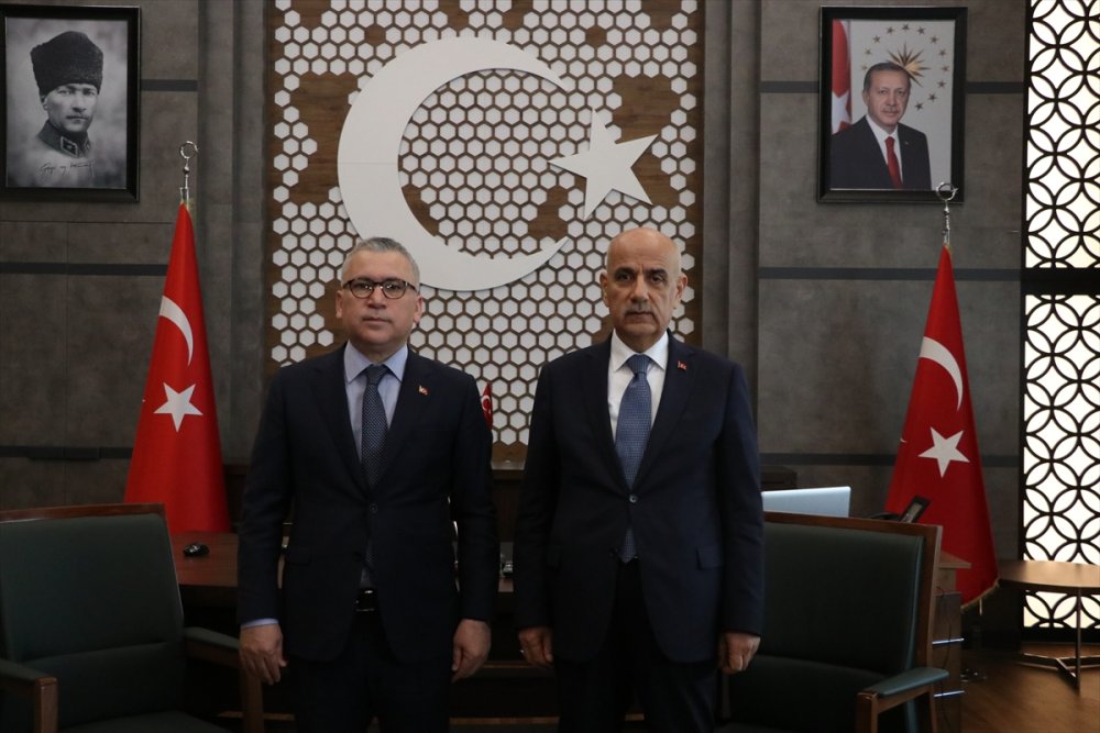 Tarım Ve Orman Bakanı Vahit Kirişci, Niğde'de Ziyaretlerde Bulundu