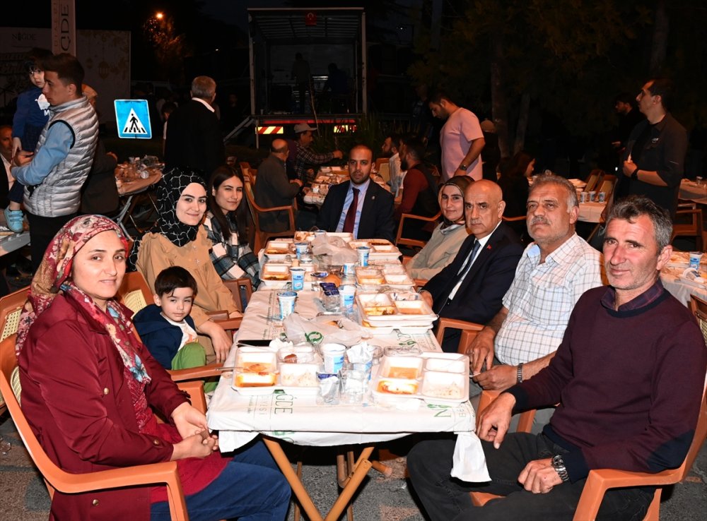 Tarım Ve Orman Bakanı Kirişci, Niğde'de İftara Katıldı