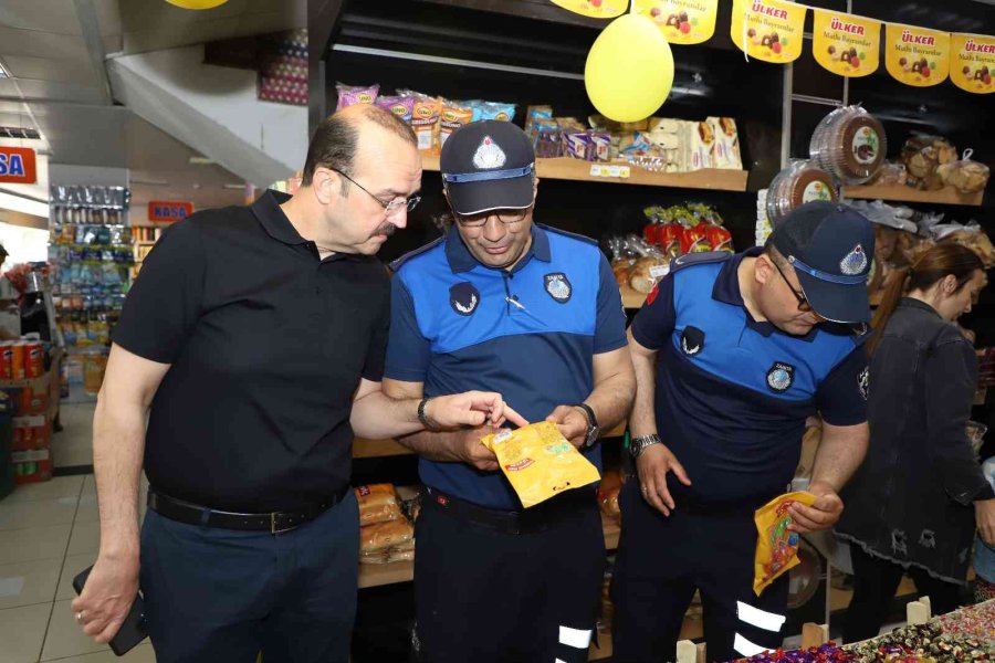 Bayram Öncesi Market Ve İmalathaneler Denetlendi