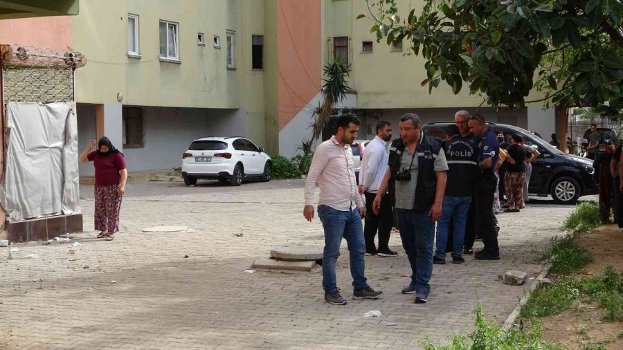 Apartmanın 4. Katından Pompalı Tüfekle Dehşet Saçtı: 1 Yaralı