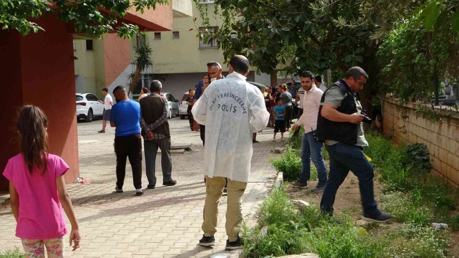 Apartmanın 4. Katından Pompalı Tüfekle Dehşet Saçtı: 1 Yaralı