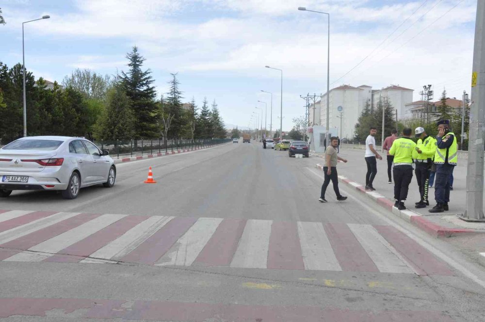Karaman’da Sivil Askeri Aracın Çarptığı Yaya Ağır Yaralanandı