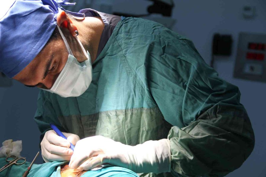 Kbb Uzmanı Op. Dr. Deniz Dilek: Bahar Alerjisinde Asıl Tehlike Çiçeksiz Bitkiler”