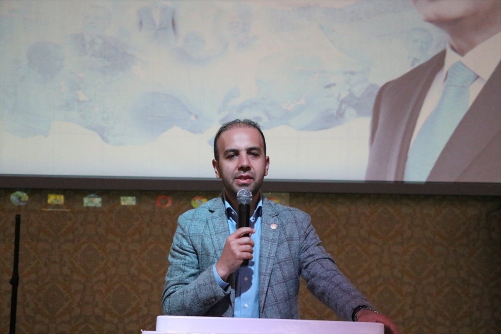 Niğde'de Ak Parti Teşkilatı İftarda Bir Araya Geldi