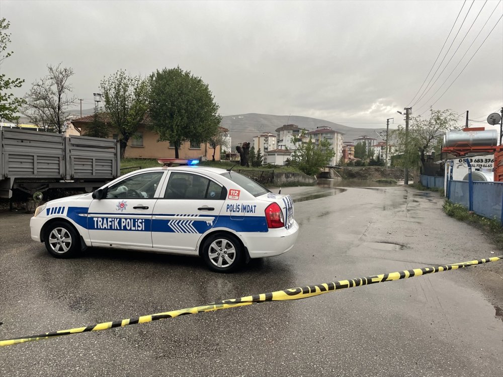 Niğde'de Sağanak Etkili Oldu