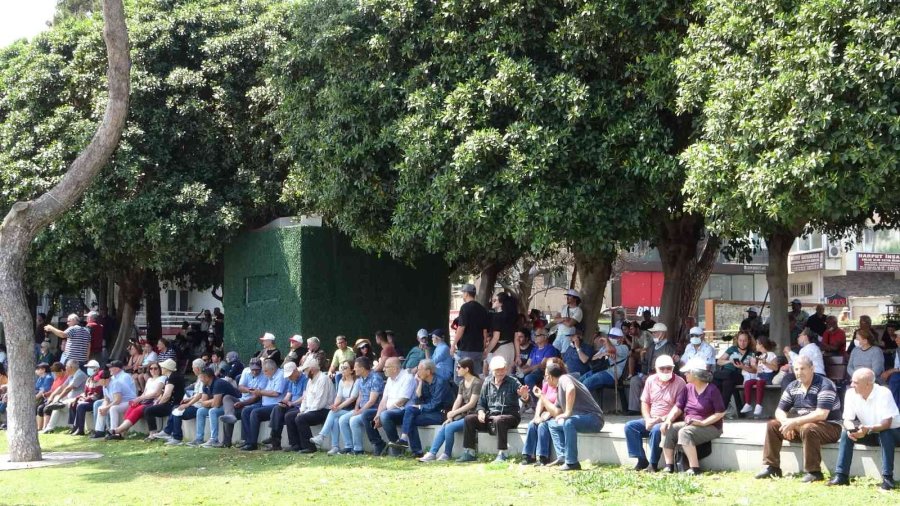 Antalya’da 1 Mayıs Coşkuyla Kutlandı