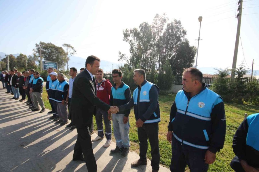 Başkan Ulutaş:" Kaş Belediyesi Dünya Turizmine Verdiği Hizmetin Sorumluluğunu Taşıyor "