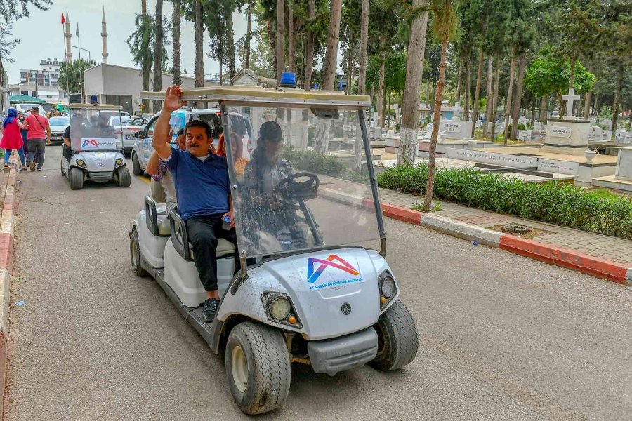 Büyükşehir Belediyesinden Mezarlıkta Ring Aracı Hizmeti