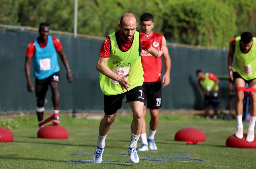 Alanyaspor, Adana Demirspor Hazırlıklarına Başladı