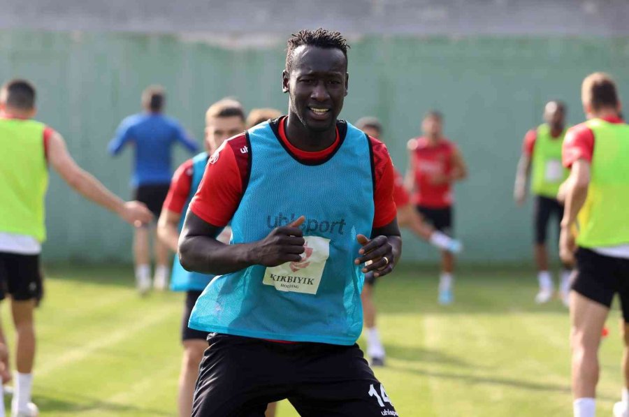 Alanyaspor, Adana Demirspor Hazırlıklarına Başladı