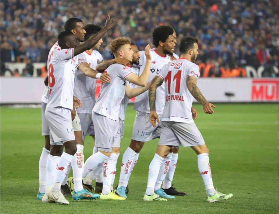 Antalyaspor’da Hedef Yenilmezlik Serisini 14’e Çıkarmak