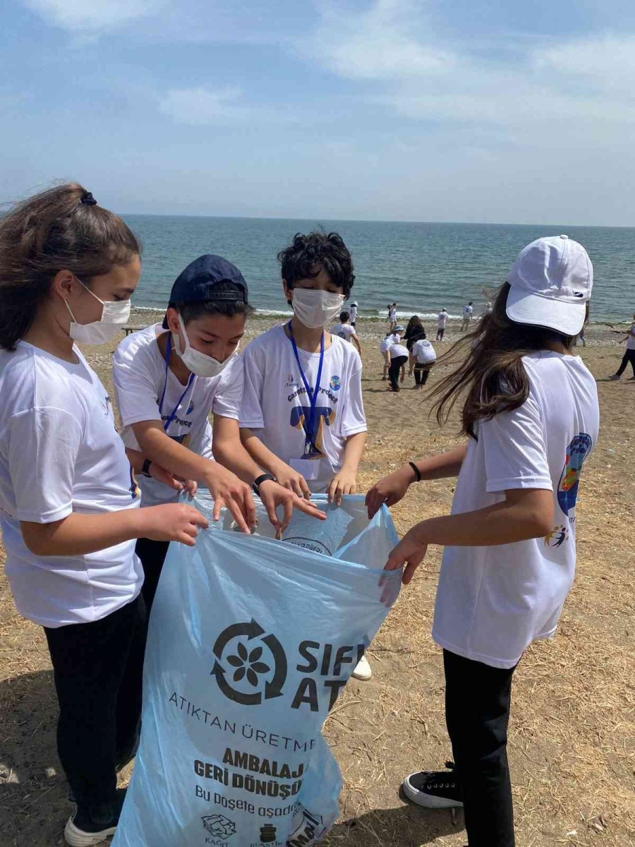 Deniz Kaplumbağalarının Üreme Alanlarında Sahil Temizliği
