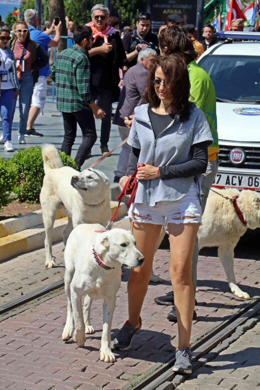 Antalya’da Uluslararası Antalya Yörük Türkmen Festivali Yörük Göçü İle Başladı