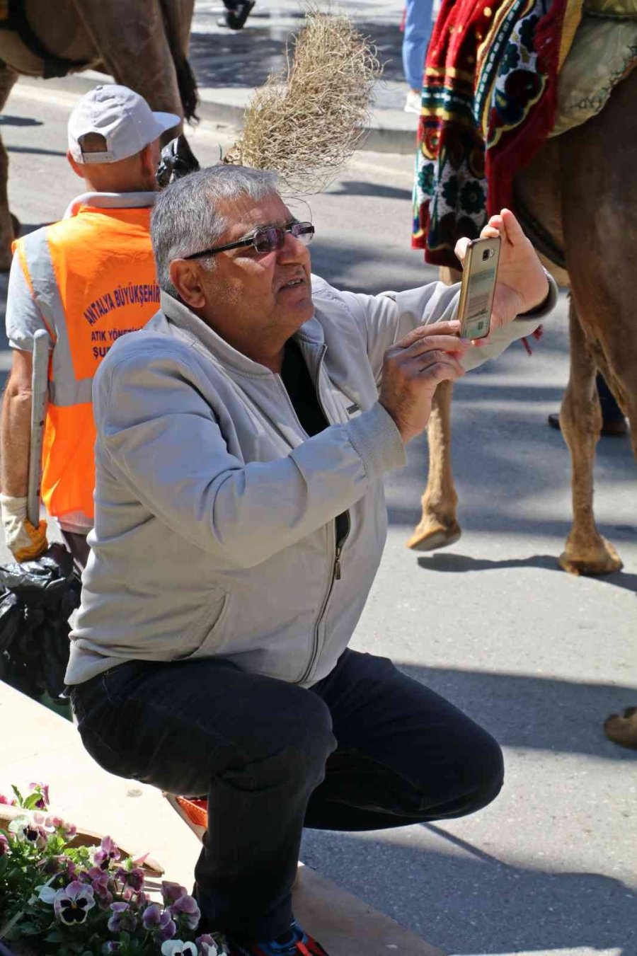 Antalya’da Uluslararası Antalya Yörük Türkmen Festivali Yörük Göçü İle Başladı