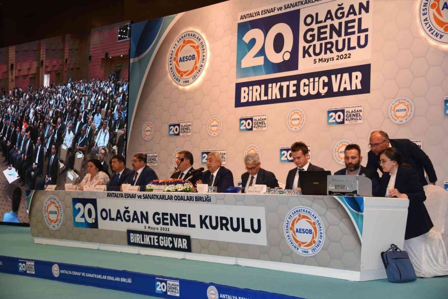 Aesob Başkanı Adlıhan Dere Güven Tazeledi