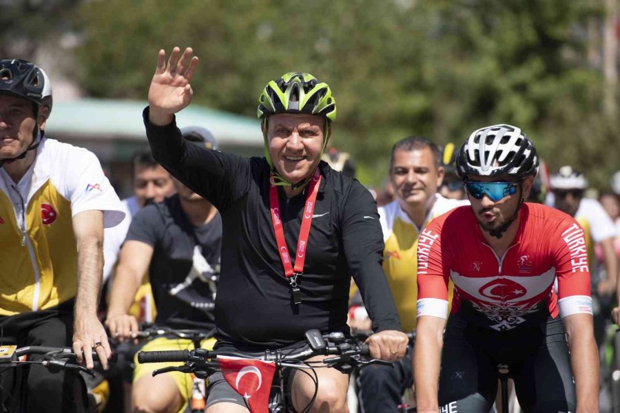 Kleopatra Bisiklet Festivali Başladı