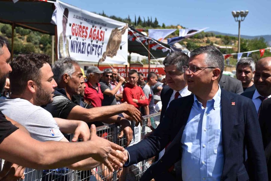 Kumluca Yağlı Pehlivan Güreşleri Başladı