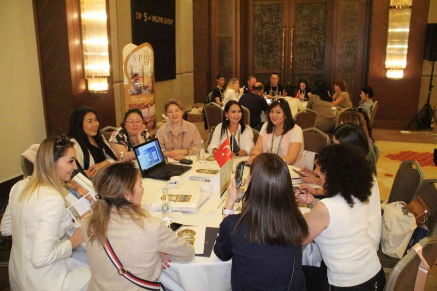 20 Ülkeden 300 Acente Temsilcisi Lüks Turizm İçin Antalya’da