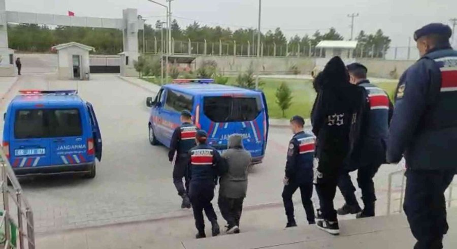 Dilenci Kadın Hırsızlar Jasat’tan Kaçamadı