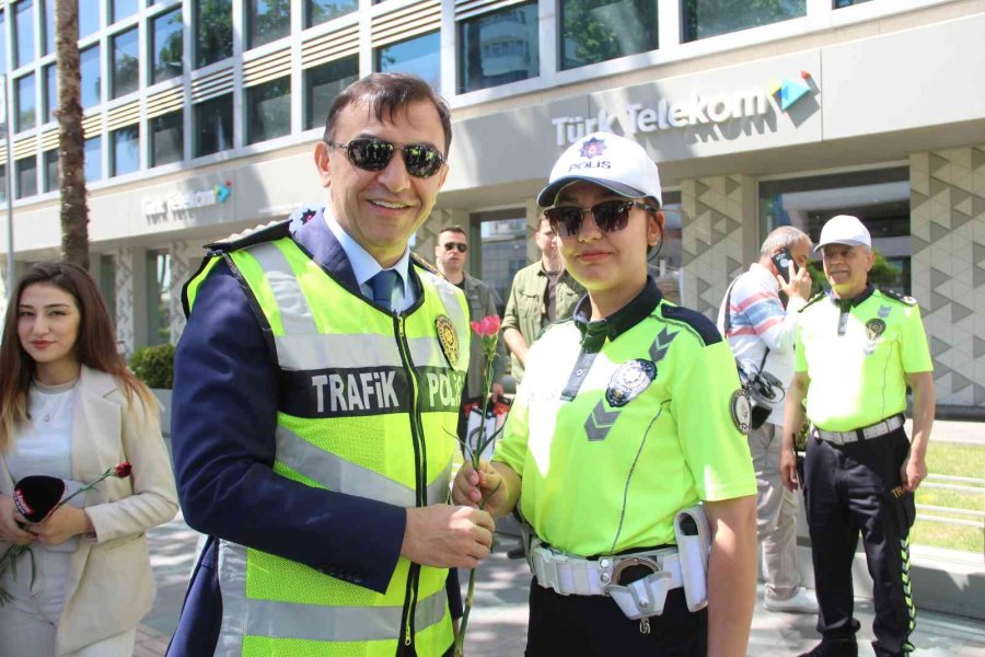 Antalya’da Yayalar Kırmızı Çizgi