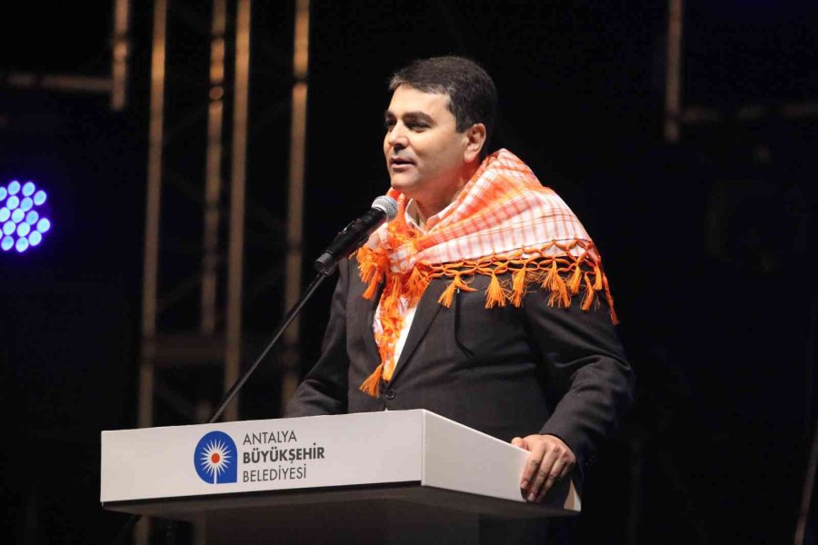 Başkan Böcek: "toroslardan Tüten Dumanı Antalya’dan Dünyaya Yayıyoruz"