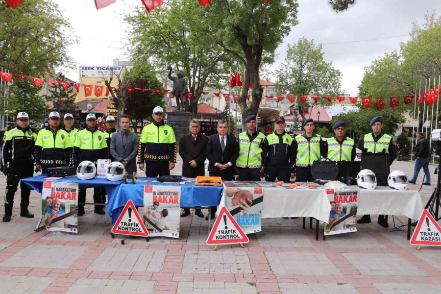 Karaman’da “yayalar İçin 5 Adımda Güvenli Trafik” Etkinliği