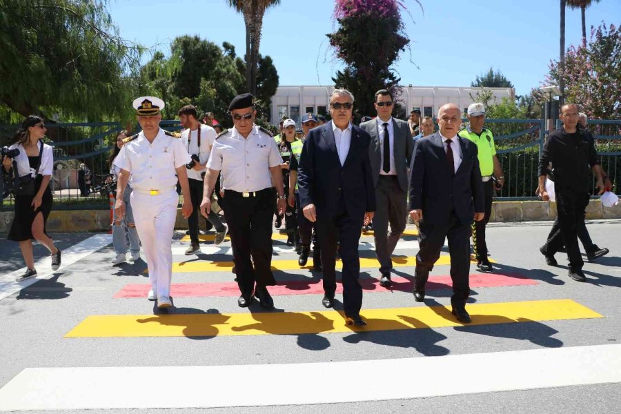 ’yayalar İçin 5 Adımda Güvenli Trafik’ Kampanyası Mersin’de Başladı