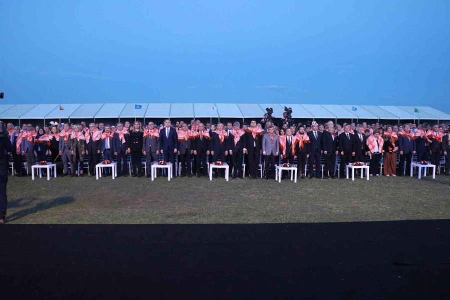 Başkan Böcek: "toroslardan Tüten Dumanı Antalya’dan Dünyaya Yayıyoruz"
