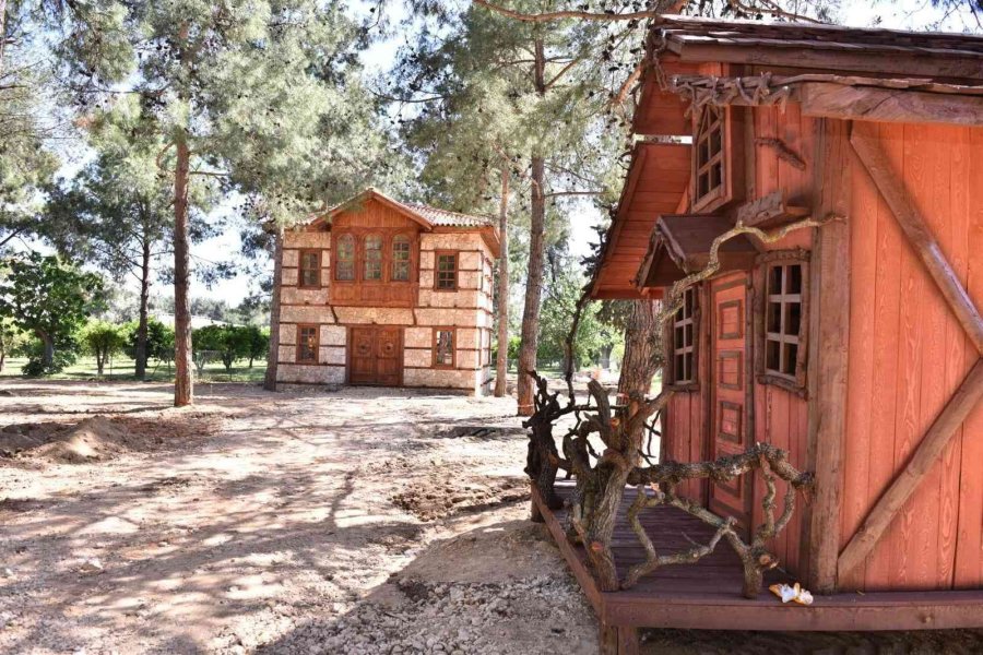 Orman Kütüphanesi Açılmak İçin Gün Sayıyor