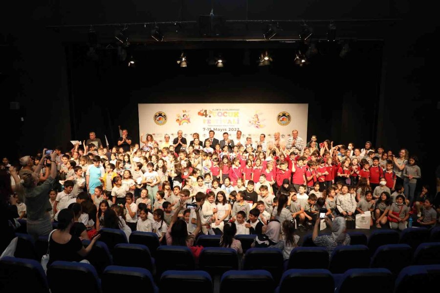 4. Alanya Uluslararası Çocuk Festivali Ziyaretçilerine Kapılarını Açtı