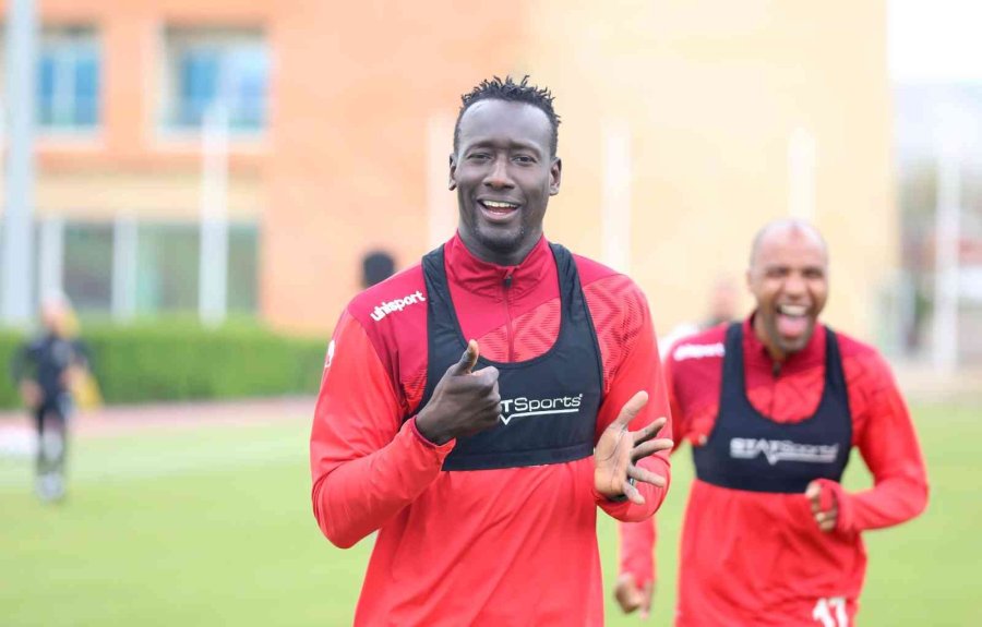 Alanyaspor, Kupa Maçı Hazırlıklarına Devam Ediyor