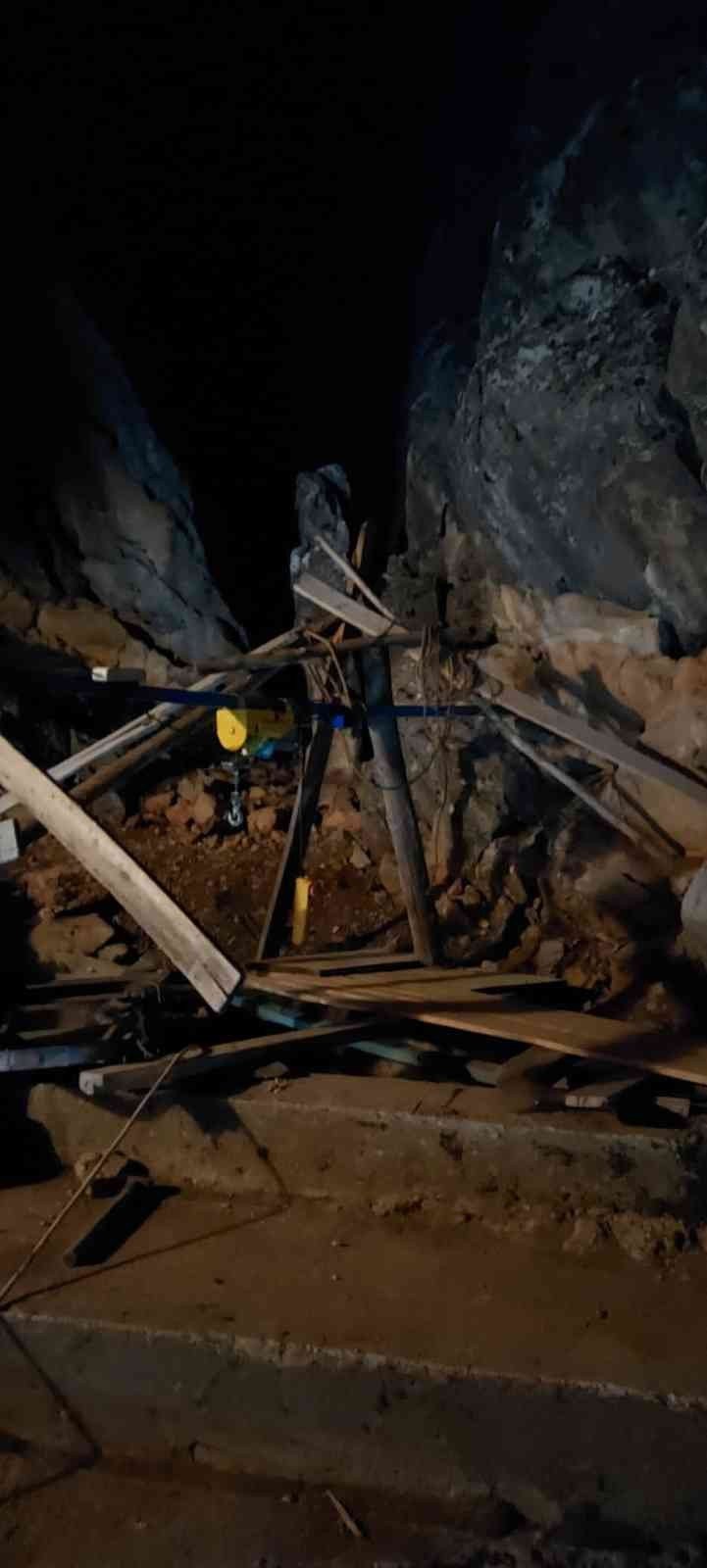 Yaşlı Adam 20 Metrelik Kuyuda Ölü Bulundu