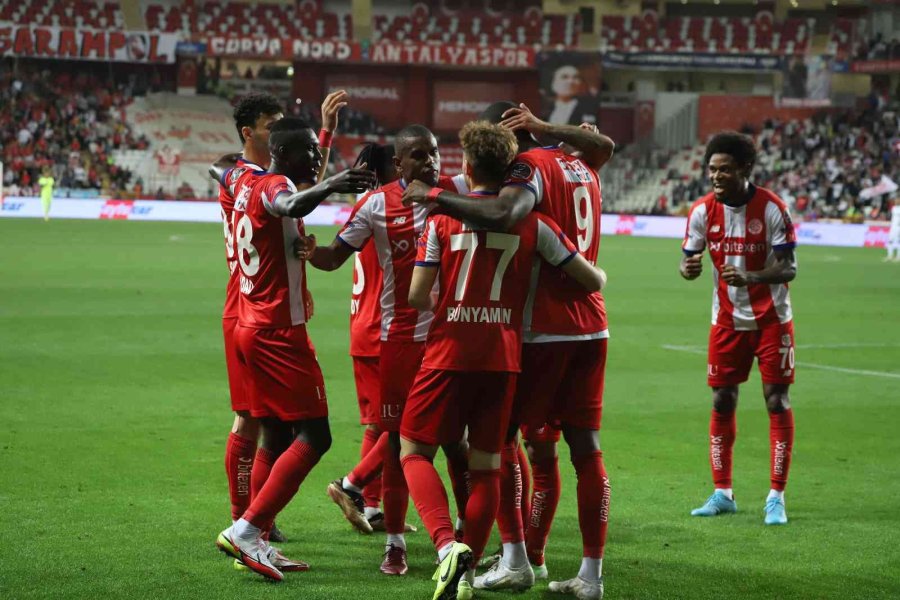 Spor Toto Süper Lig: Antalyaspor: 3 - Konyaspor: 2 (maç Sonucu)