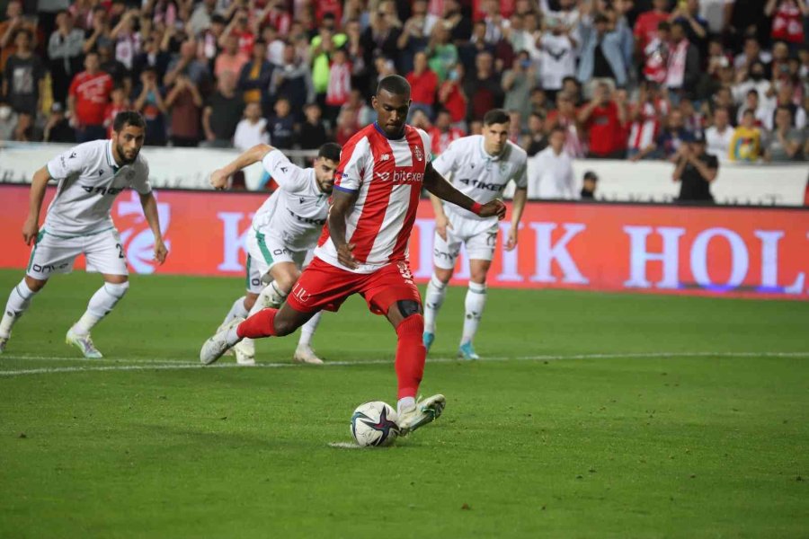 Spor Toto Süper Lig: Antalyaspor: 3 - Konyaspor: 2 (maç Sonucu)