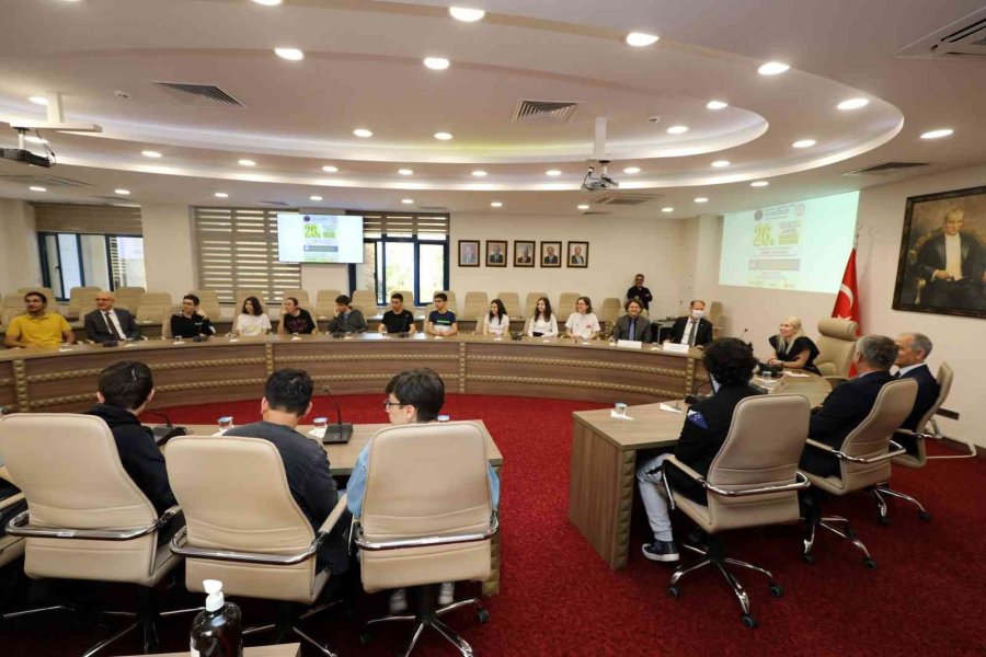 Antalya Matematik Olimpiyatı’nda Şampiyonlar Belli Oldu