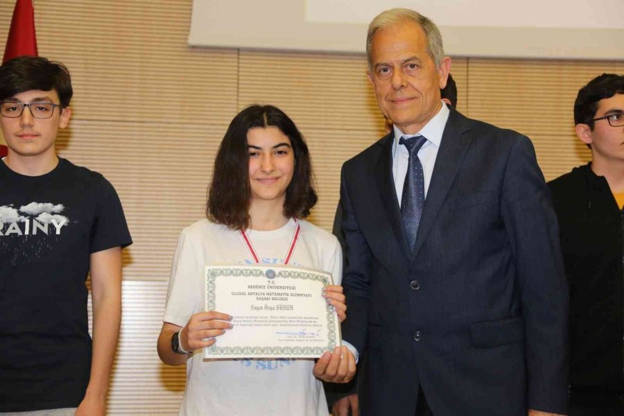 Antalya Matematik Olimpiyatı’nda Şampiyonlar Belli Oldu