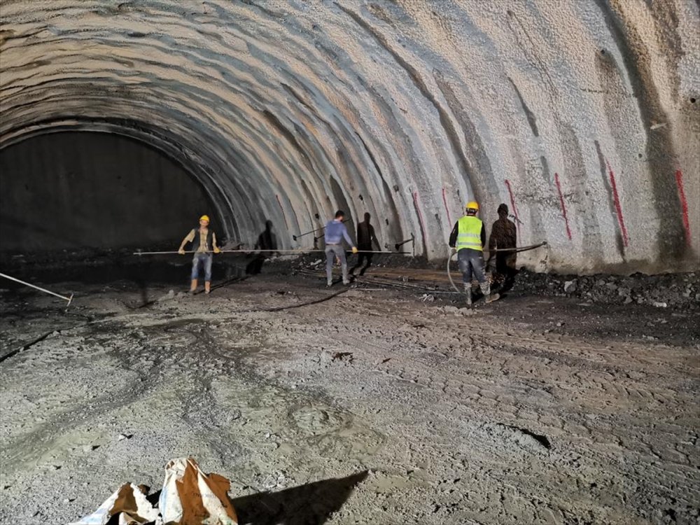 Alacabel Tüneli'nde Çalışmalar Sürüyor
