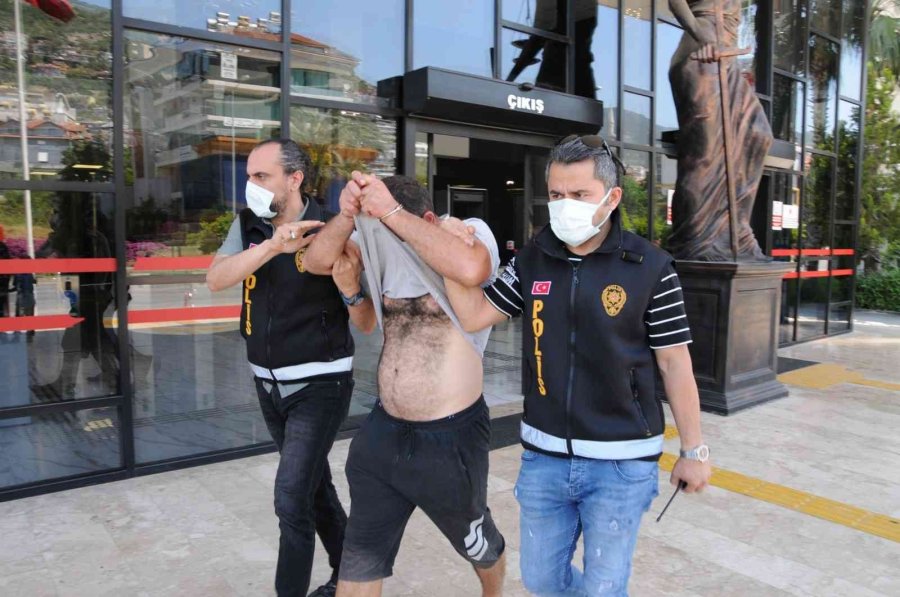 26 Yıl Hapis Cezası İle Aranan Şüpheli Alanya’da Yakalandı