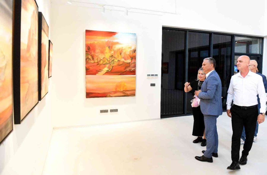 ’ege’nin Düşleri’ Resim Sergisi Türkan Şoray’da