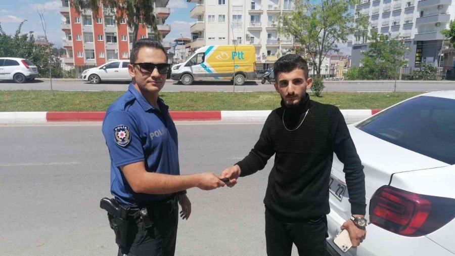 Kiraladığı Araçla Kaçan Dolandırıcı Gps Üzerinden 700 Kilometrelik Takiple Yakalandı