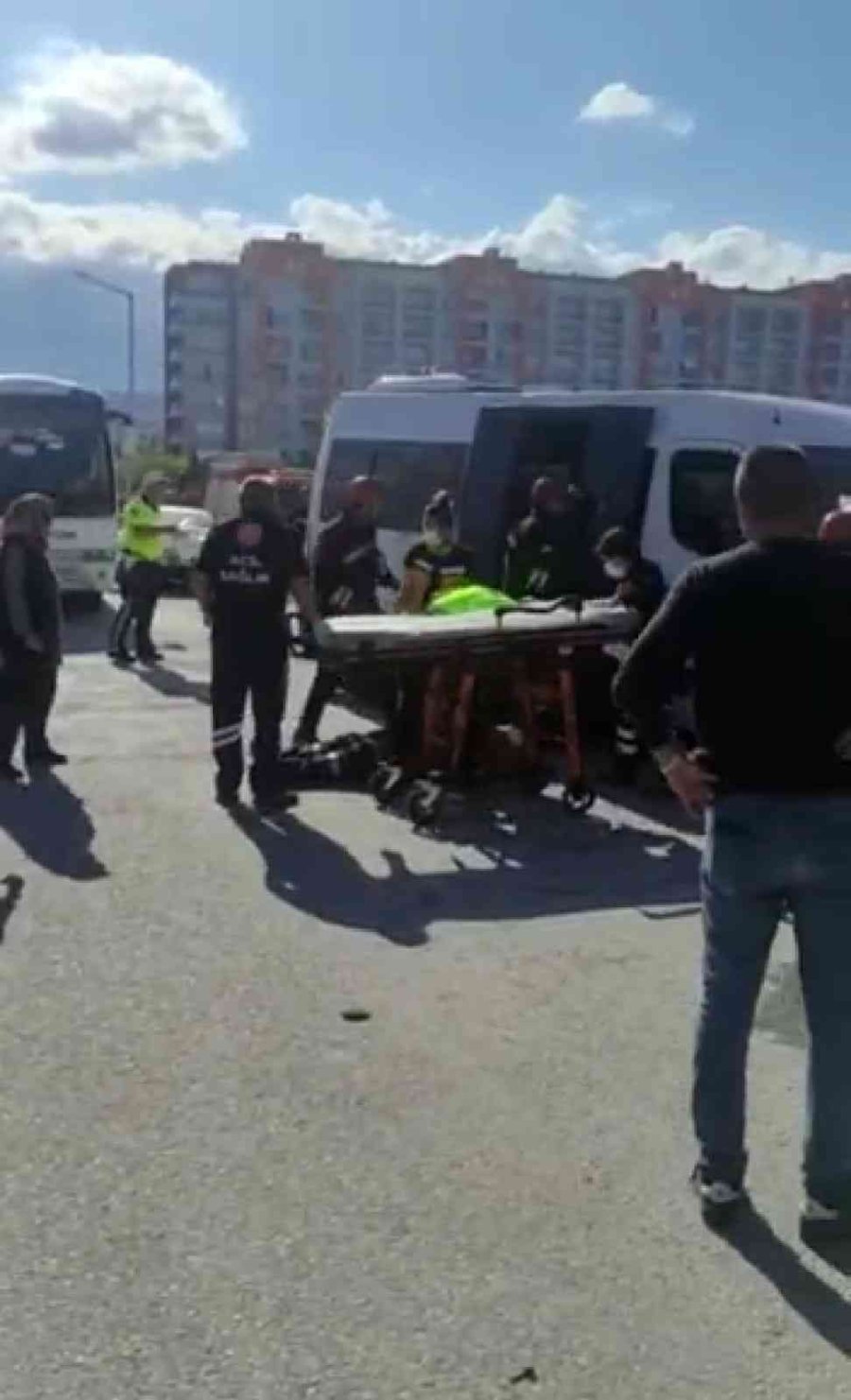 Konya’da Okul Servisleri Çarpıştı:2’si Ağır 14 Yaralı