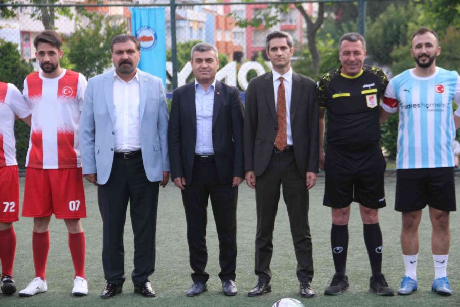 Sağlık Çalışanları Futbol Turnuvasında Buluştu