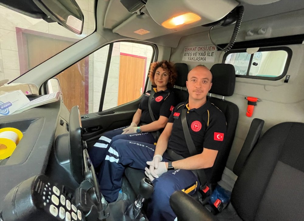 Aksaray'da Sağlık Çalışanı Çiftin Zorlu Mesaisi