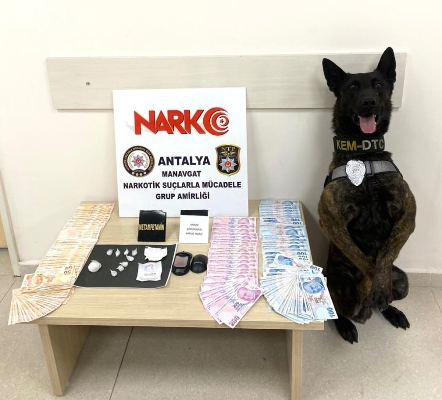 Uyuşturucu Satıcılarından Basın Mensubuna: “baronları Çek Dayı Baronları, Bizi Değil”