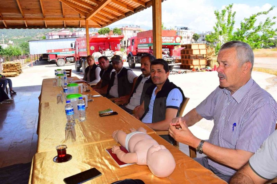 Kumluca’da Orman İşletme Personellerine Yangınlara Yönelik İşbaşı Eğitim