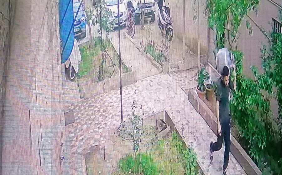 Mutfak Tüplerine Dadanan Hırsız Polisten Kaçamadı