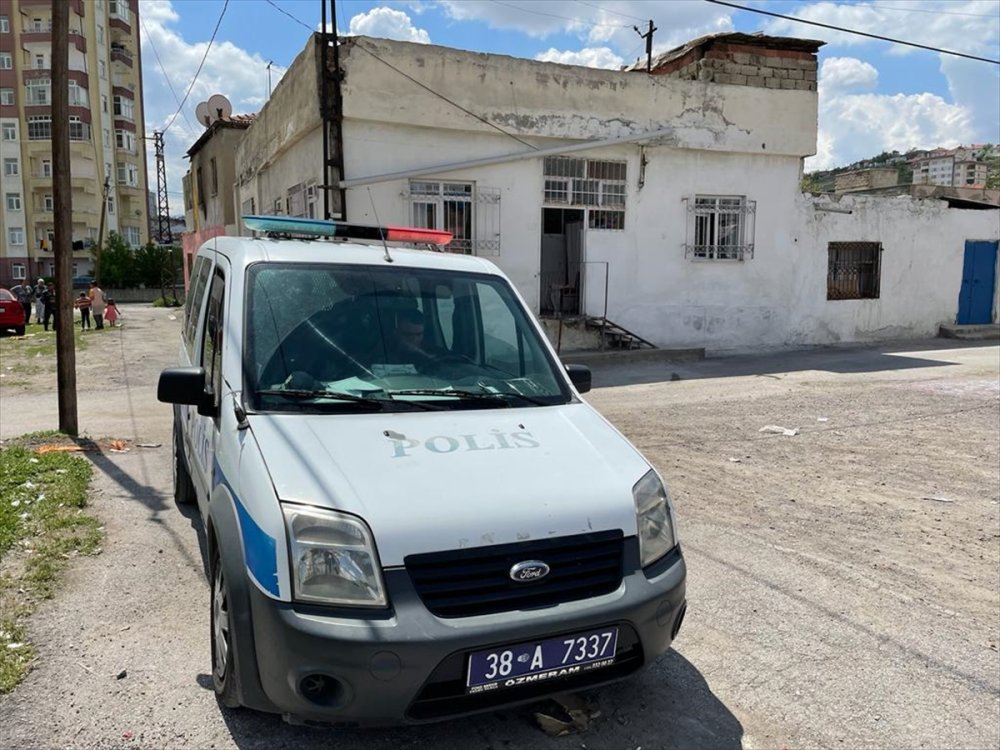 Önce Annesini Sonra Başkasını Vurdu