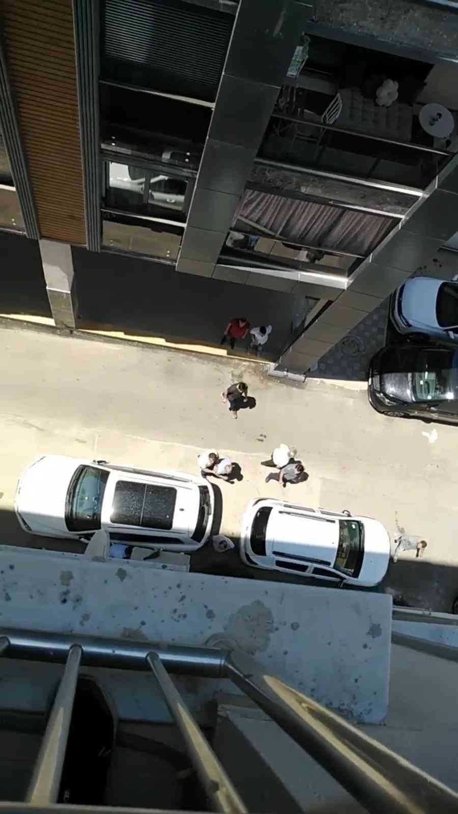 Tapu Kavgasında Taş Ve Sopalar Konuştu: 10 Yaralı, 8 Gözaltı