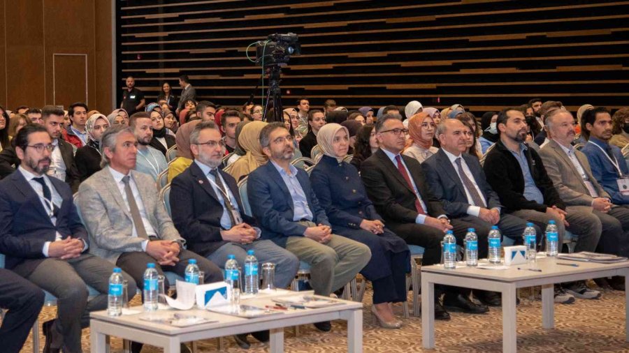 Sü Öğrencileri, ‘uluslararası Tıp Öğrenci Kongresi’ Düzenledi