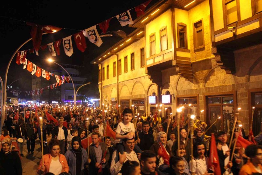 Karaman’da Türk Dil Bayramı Ve Yunus Emre’yi Anma Etkinlikleri